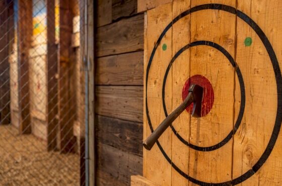 Axe Throwing Scoring: Official Rules & Quick Reference